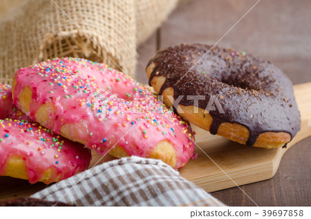 Homemade donuts Homemade donuts 39697858
