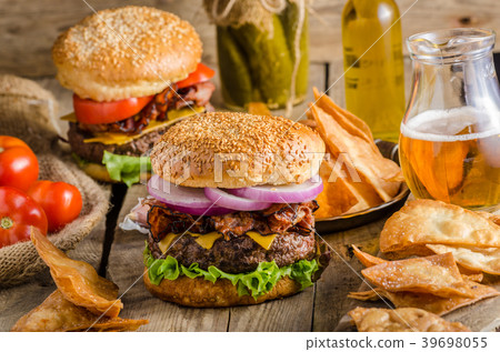 American rustic burger American rustic burger 39698055