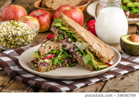 Chipotle-Avocado Summer Sandwich Recipe 39698799