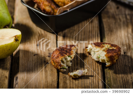 Delicate pear and blue cheese pancakes 39698902