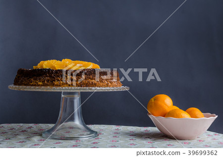 Orange cake with honey Orange cake with honey 39699362