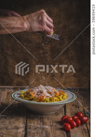 Delicious homemade tortellini Delicious homemade tortellini 39699419