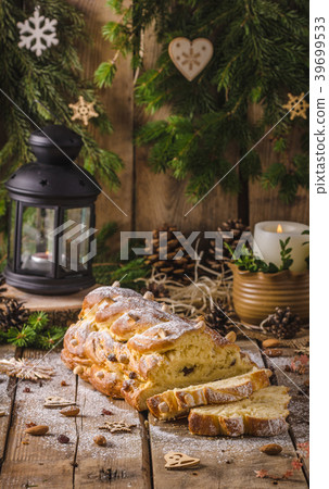 Traditional Czech Christmas cake Traditional Czech Christmas cake 39699533