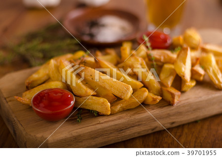 Homemade french fries with organic ketchup Homemade french fries with organic ketchup 39701955