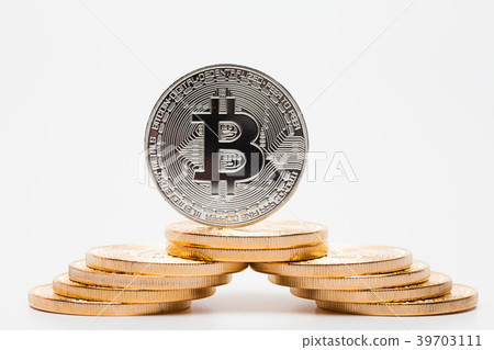 Stack concept of silver bitcoin on white backgrou Stack concept of silver bitcoin on white backgrou 39703111