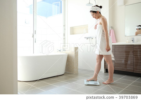 一個規模的女人 39703869