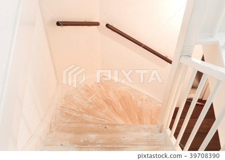 Removing carpet, glue and paint from stairs Removing carpet, glue and paint from stairs 39708390