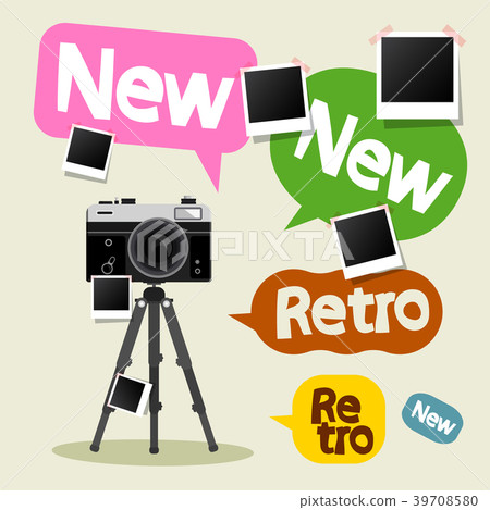 Vintage Camera on Tripod Vintage Camera on Tripod 39708580