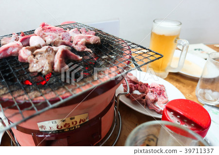 烤肉炭燒烤 烤肉炭燒烤 39711337