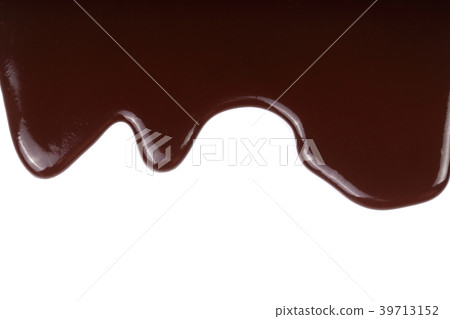 Melted chocolate dripping isolated on white 39713152