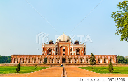 Humayun's Tomb, a UNESCO World Heritage Site in Humayun's Tomb, a UNESCO World Heritage Site in 39718068