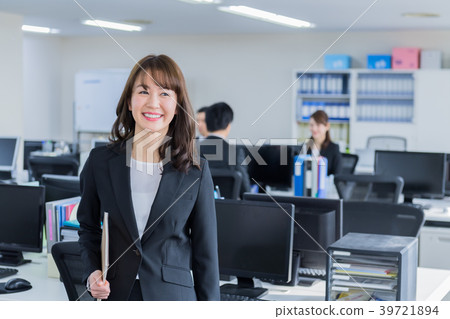 Business woman, office Business woman, office 39721894