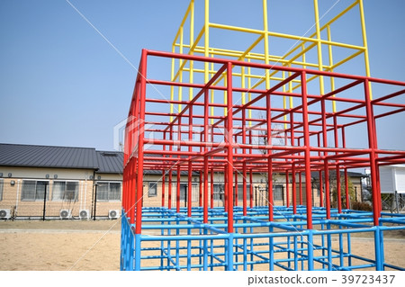Jungle gym Jungle gym 39723437