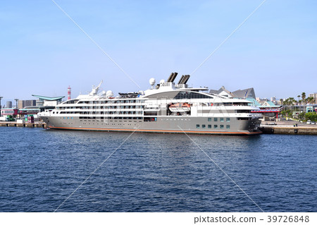 Yacht-type passenger boat Rostral Yacht-type passenger boat Rostral 39726848