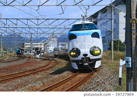 Panda Kuroshio No. JR 287 Panda face Express Train Kuroshio 24 Panda Kuroshio No. JR 287 Panda face Express Train Kuroshio 24 39727904