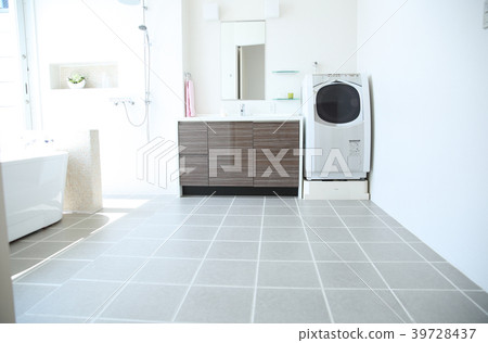 Beautiful wash basin Beautiful wash basin 39728437