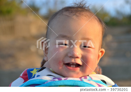 Smile of sunset and akayan Smile of sunset and akayan 39730201
