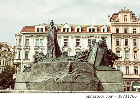 Jan Hus Memorial, Old Town Square, Prague, filter 39731760