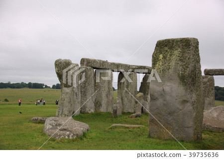Stonehenge  39735636