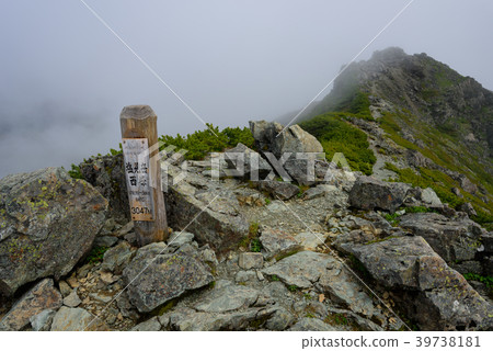 Southern Alps Mt. Shiomi summit Southern Alps Mt. Shiomi summit 39738181