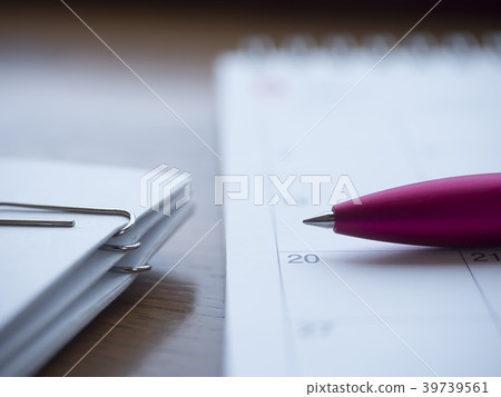 商業形象·日曆·文件·女人 商業形象·日曆·文件·女人 39739561