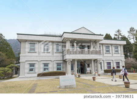 Lakeside observation hall of Onshi Hakone Park (Hakone Town, Kanagawa Prefecture) Lakeside observation hall of Onshi Hakone Park (Hakone Town, Kanagawa Prefecture) 39739631