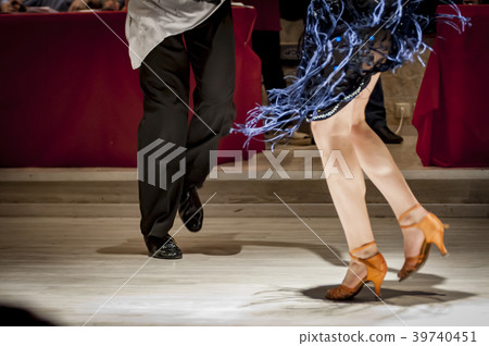 legs of a couple who dance in competition 39740451