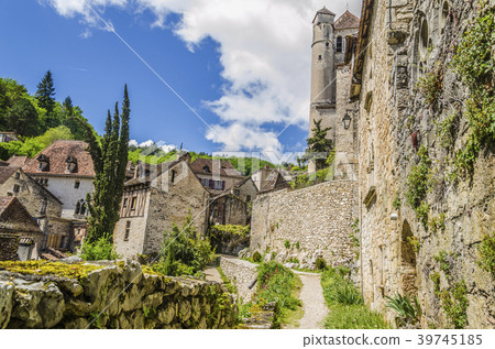 church and houses of Saint cirq Lapopie church and houses of Saint cirq Lapopie 39745185