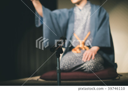 comic storytelling, rakugo, dais 39746110