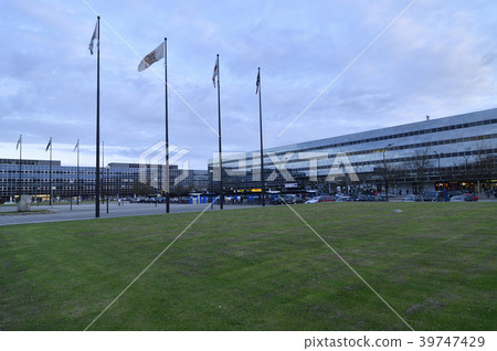 英格蘭的新城:米爾頓凱恩斯中央火車站 英格蘭的新城:米爾頓凱恩斯中央火車站 39747429