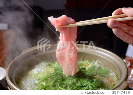 Pork Shabu-nabe 39747459