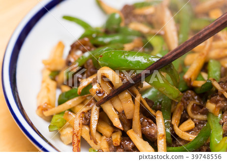 Pepper steak Pepper steak 39748556