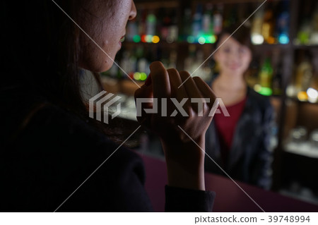 一個酒吧 一個酒吧 39748994