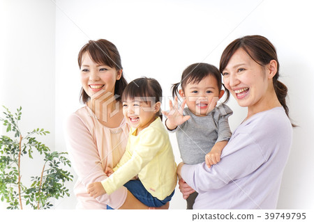 Two pairs of parents and children Two pairs of parents and children 39749795