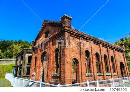 Matsushima Coal Mine 4 mine trace (red brick of 4 pits) [Saikai City, Nagasaki Prefecture] 39749803