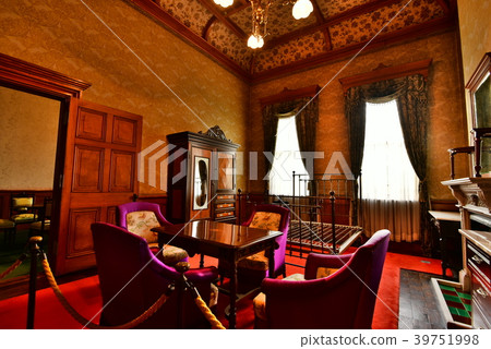 Former Hakodate City Public Hall 39751998