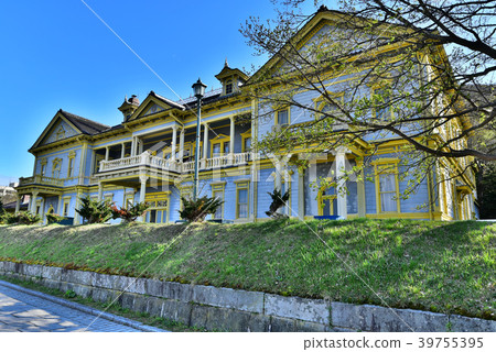 Former Hakodate City Public Hall 39755395