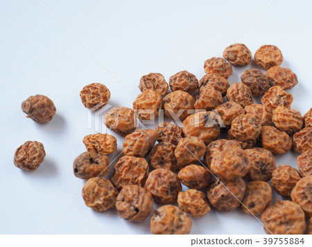 Tiger Nuts 39755884