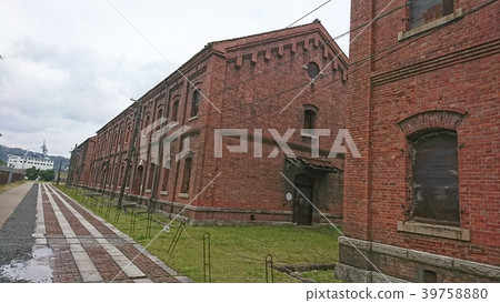Red Brick Park Red Brick Park 39758880