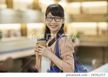 女商人 女商人 39762257