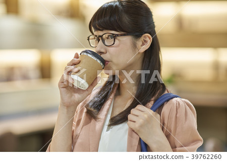 Business woman Business woman 39762260