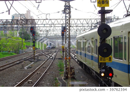 交通燈和小田急線 交通燈和小田急線 39762394