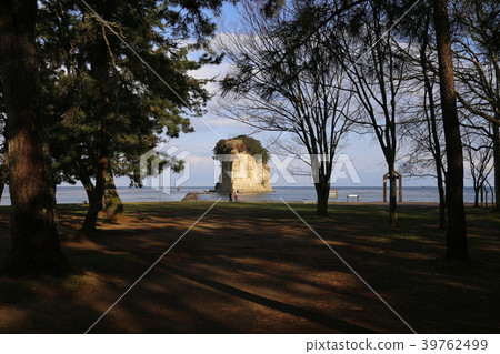 Mitsuke Island Noto Peninsula Suzu-shi, Ishikawa Prefecture Mitsuke Island Noto Peninsula Suzu-shi, Ishikawa Prefecture 39762499