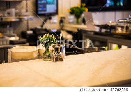 Coffee shop Coffee shop 39762938