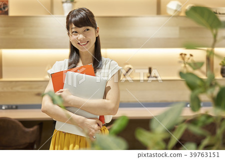 Business woman 39763151