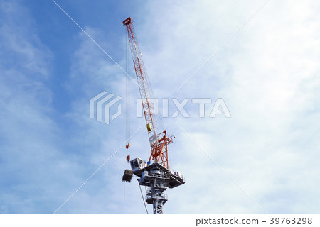 Large crane 39763298