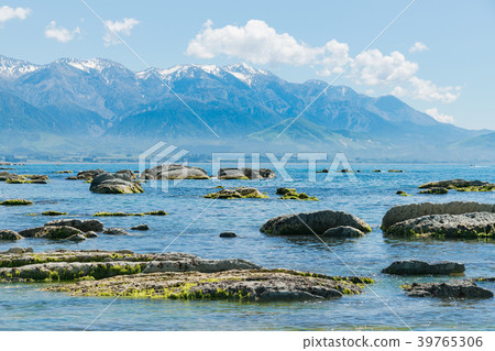 New Zealand natural coastline New Zealand natural coastline 39765306