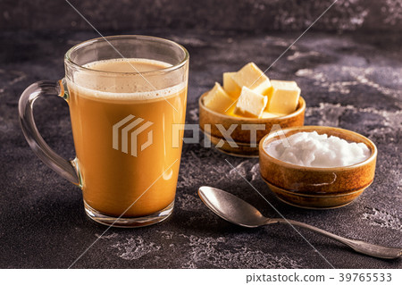 Bulletproof coffee, blended with organic butter  39765533