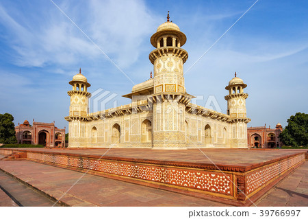 Tomb of Itmad-ud-Daula, Agra, India 39766997