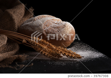 Freshly baked homemade rye flour bread 39767308